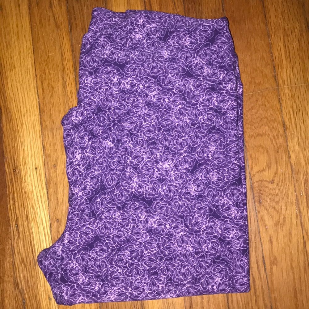 Lularoe leggings tall and curvy